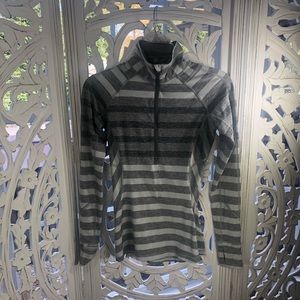Lululemon athletica grey pullover